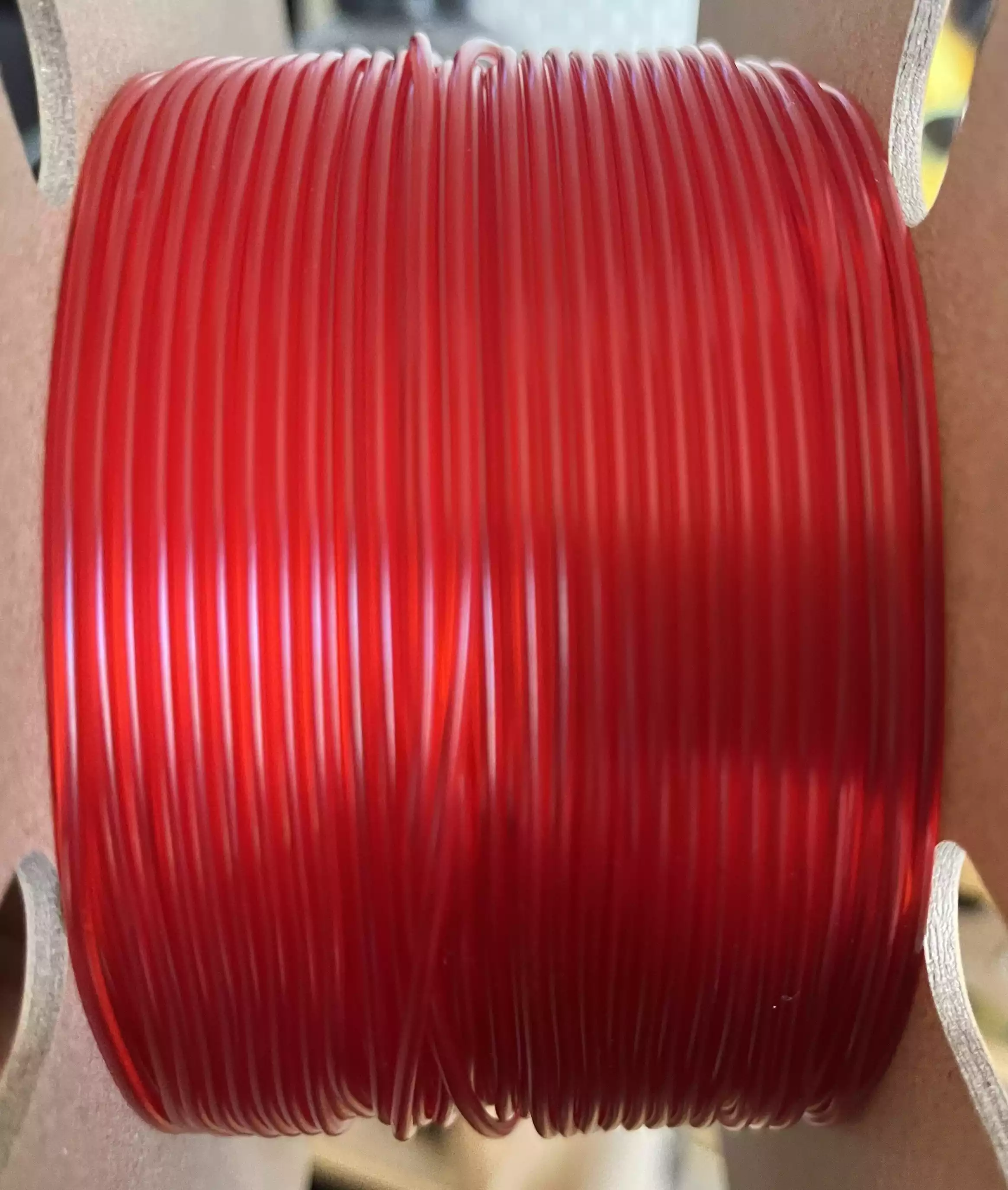 TPU rouge translucide 85A